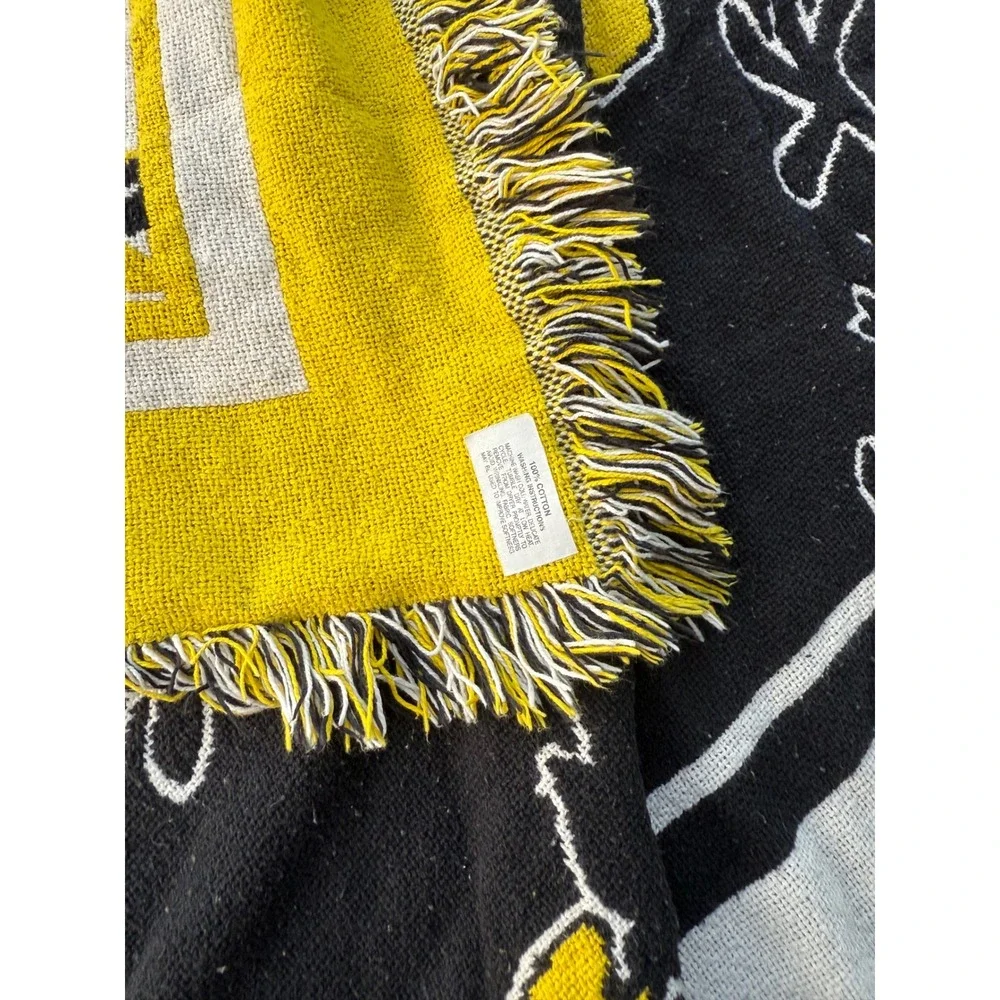 Vintage 1993 Warner Bros Daffy Duck Woven Tapestry Throw Blanket Looney Tunes